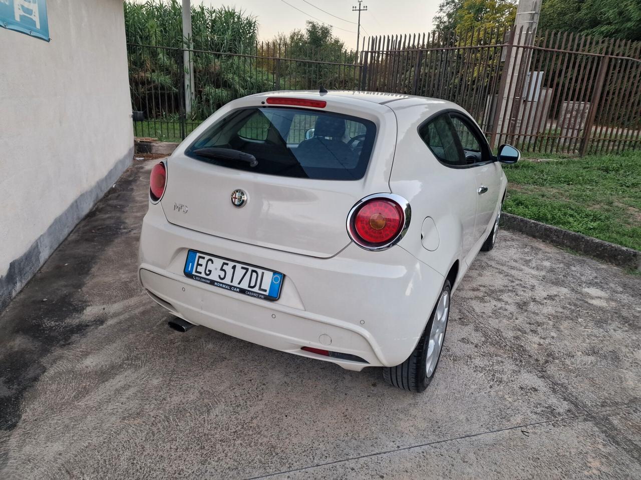 Alfa Romeo MiTo 1.4 105 CV M.air S&S Distinctive Sport Pack