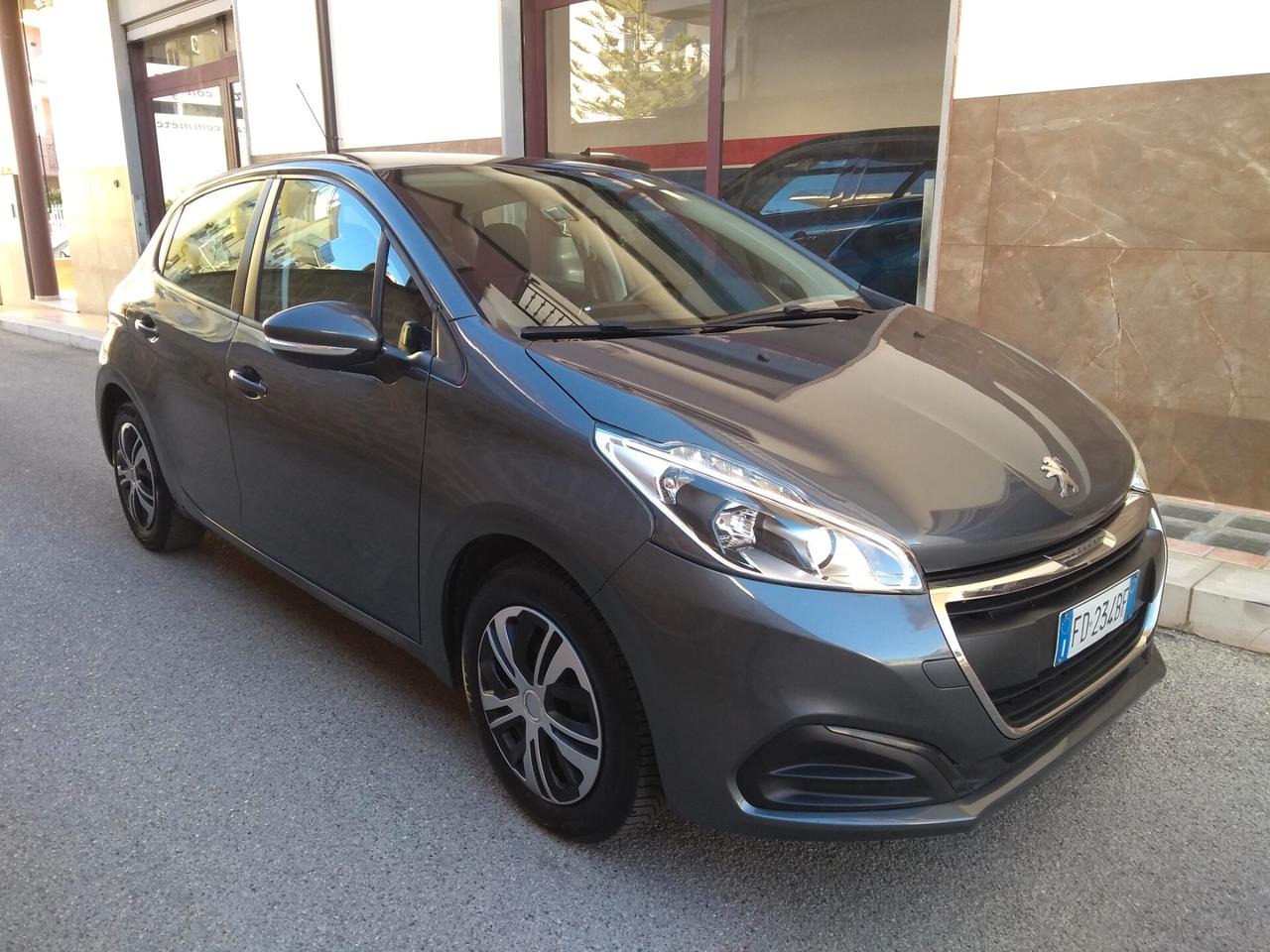 Peugeot 208 BlueHDi 75 5 porte Active