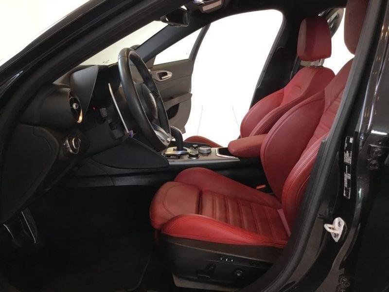 Alfa Romeo Giulia 2.0 Turbo 280 CV AT8 AWD Q4 Veloce MY23