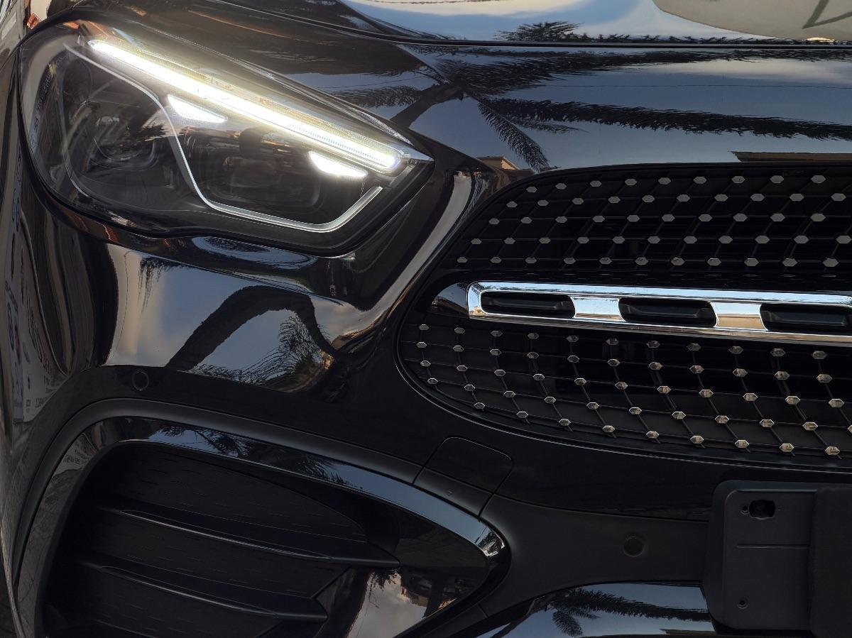 New Mercedes GLA 200d Premium AMG Night Edition