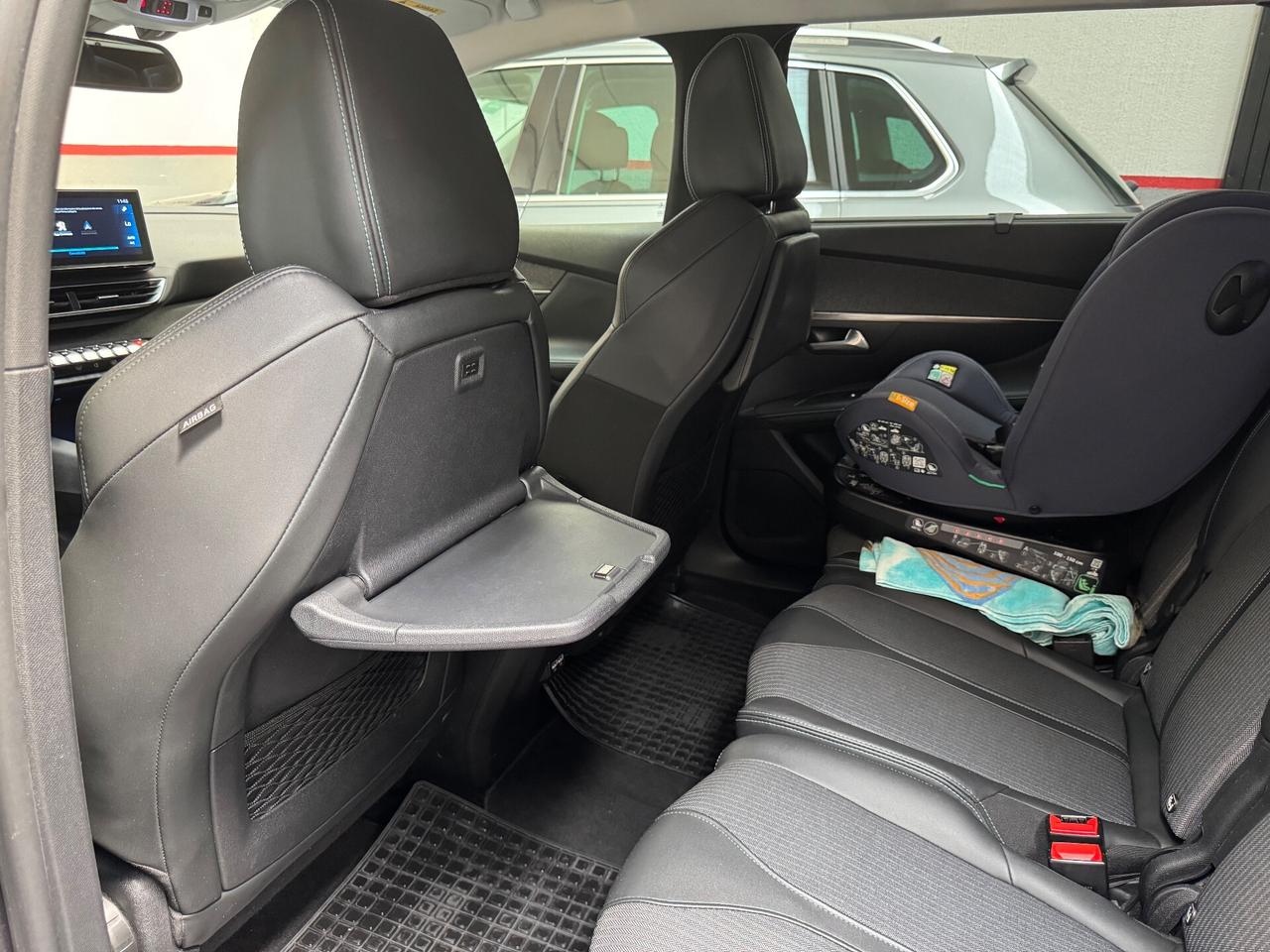 Peugeot 5008 BlueHDi 130 S&S EAT8 Allure Pack