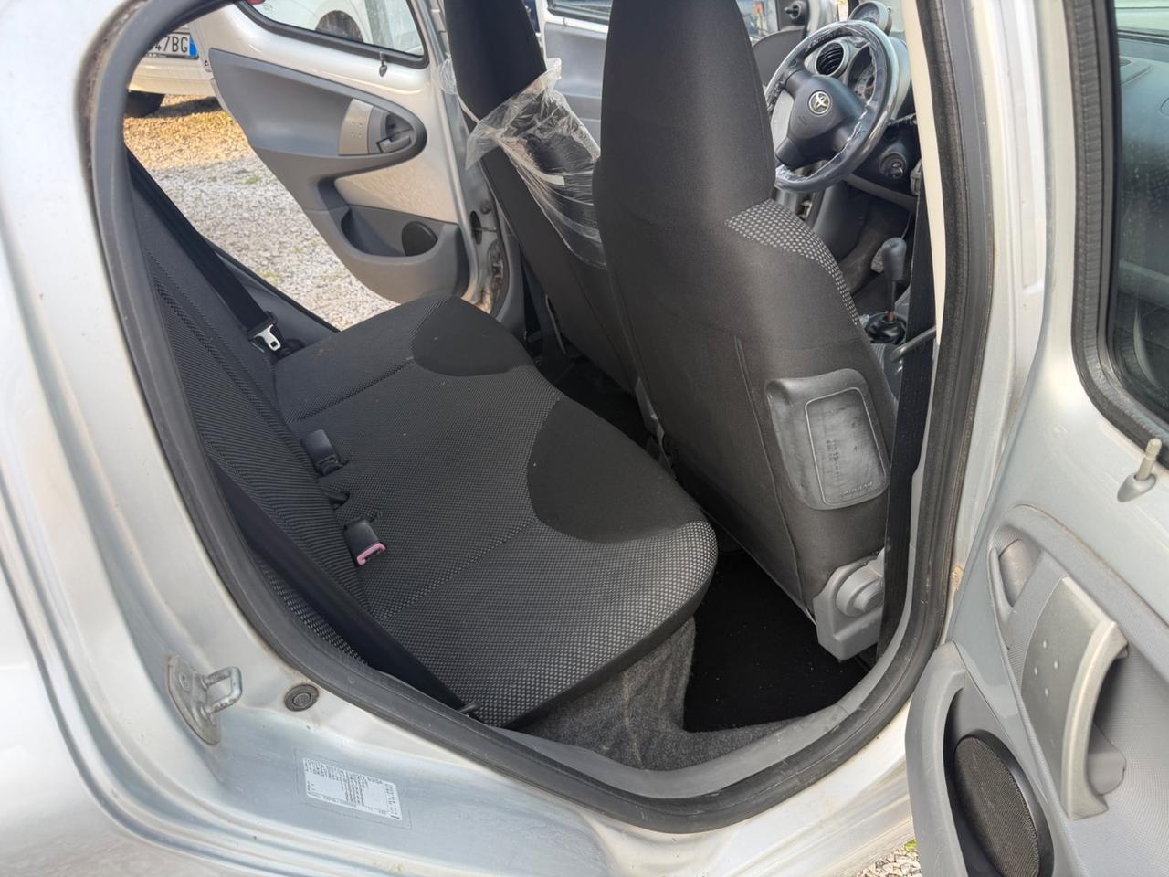 Toyota Aygo 1.0 BENZINA