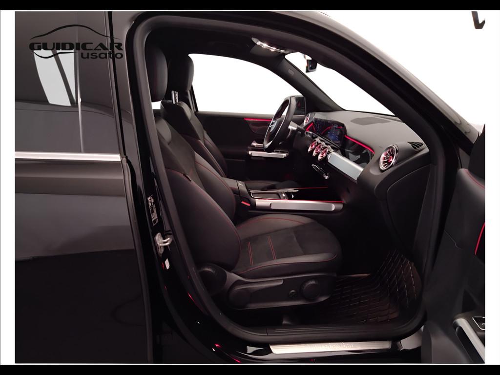 Mercedes-Benz GLB - X247 2023 - GLB 200 d AMG Line Premium auto