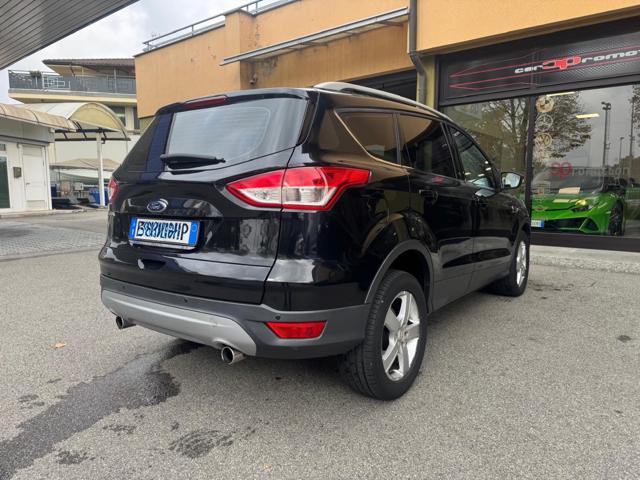 FORD Kuga 2.0 TDCI , Plus 4x2 Sport Utility