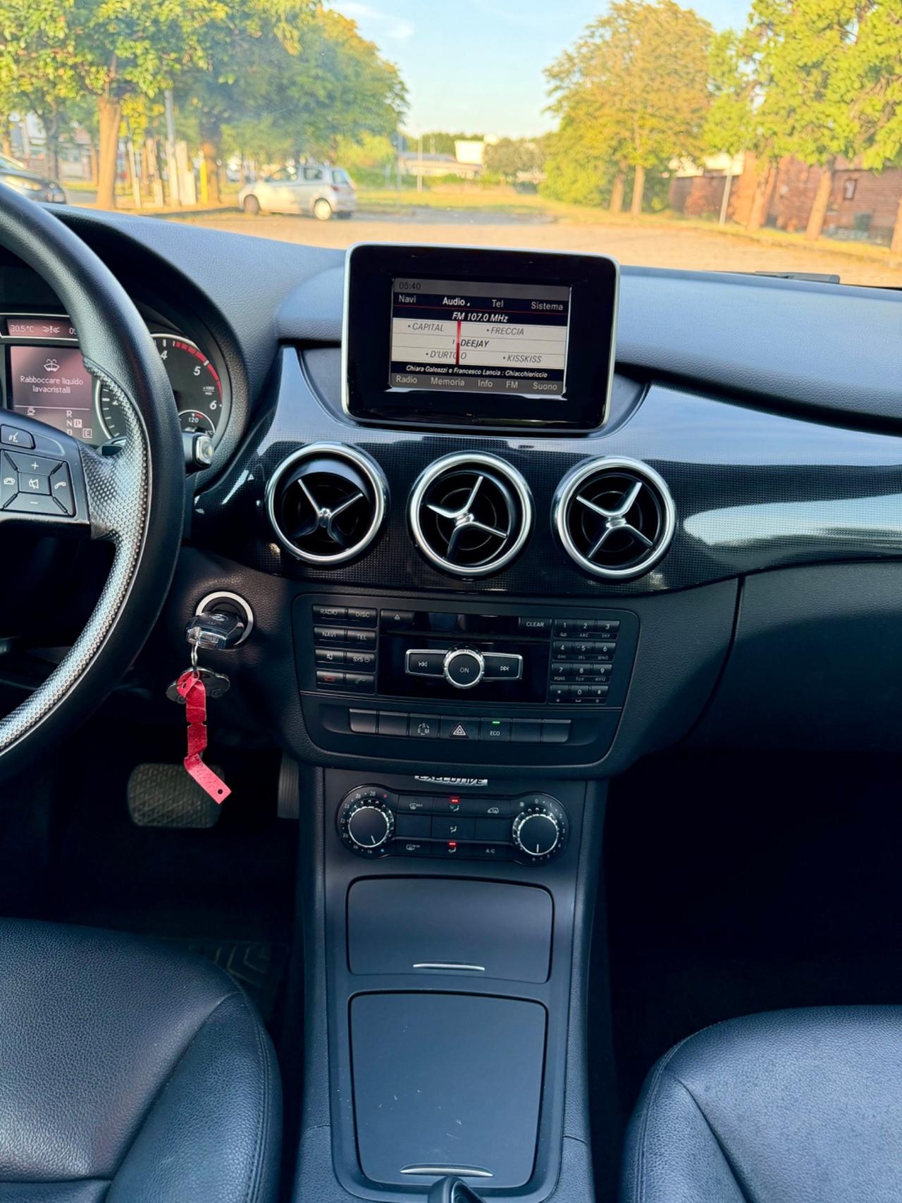 Mercedes-benz B 180 CDI Automatic Executive