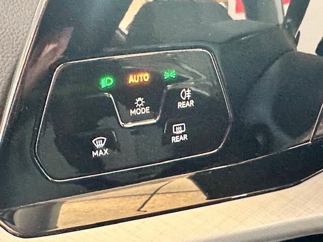 Volkswagen Golf 1.0 eTSI EVO DSG Life