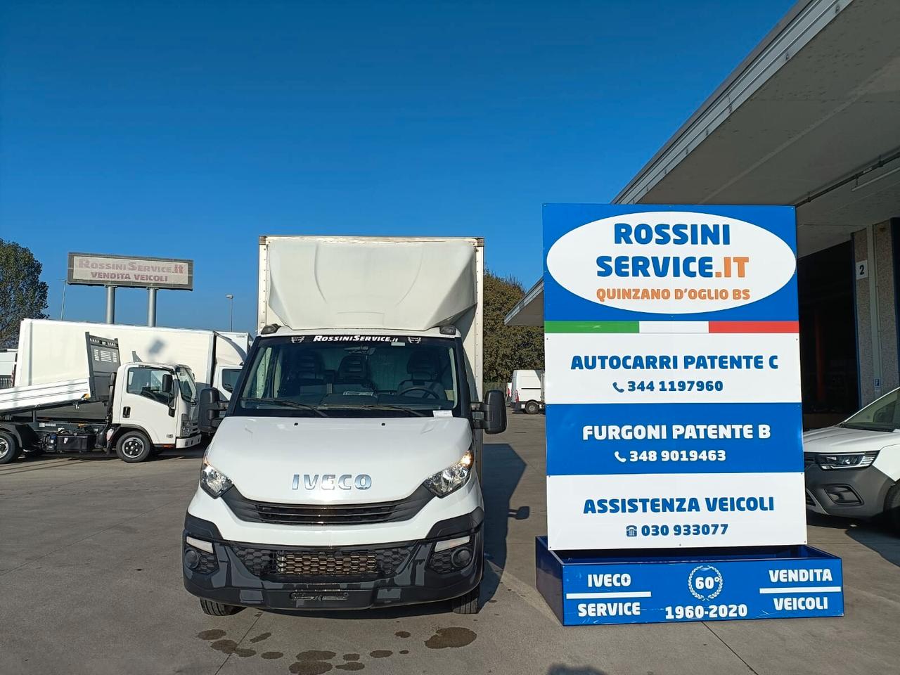 Iveco Daily FURGONE BOX CON SPONDA E PORTA LATERALE