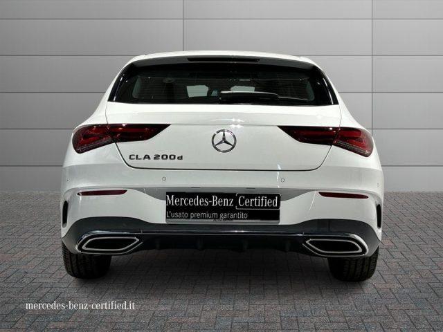 MERCEDES-BENZ CLA 200 d Auto Shooting Brake Premium Navi