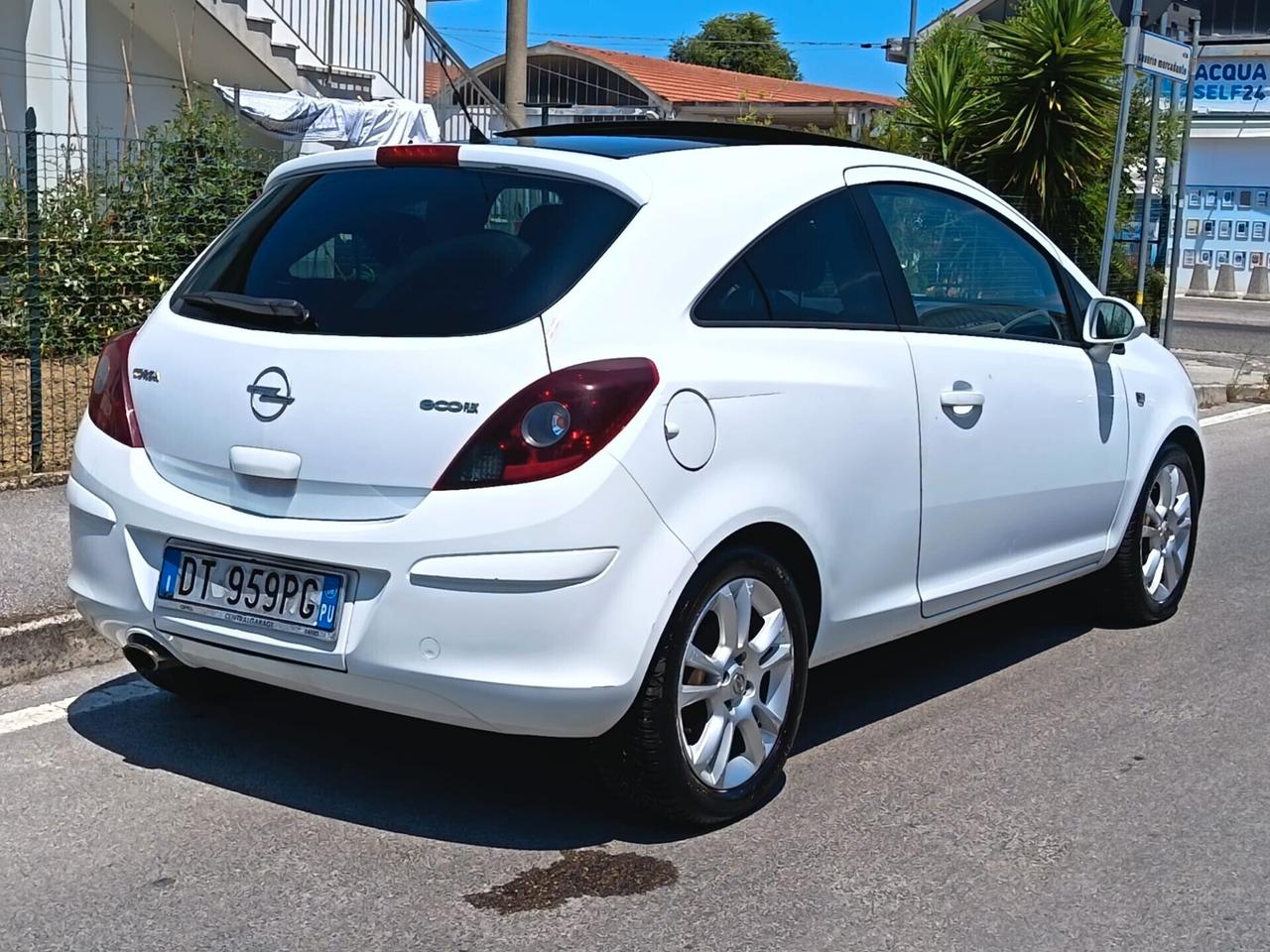 Opel Corsa 1.3 CDTI 75CV PORTABICI TETTO NEOPATENTATI