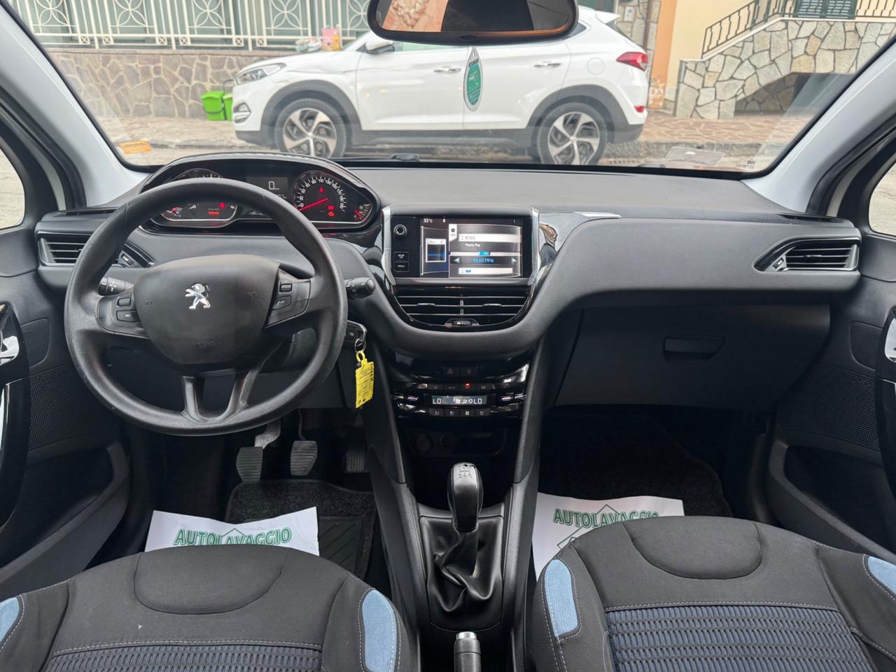 Peugeot 208 1.6 e-HDi 92 CV Stop&Start 5 porte Allure