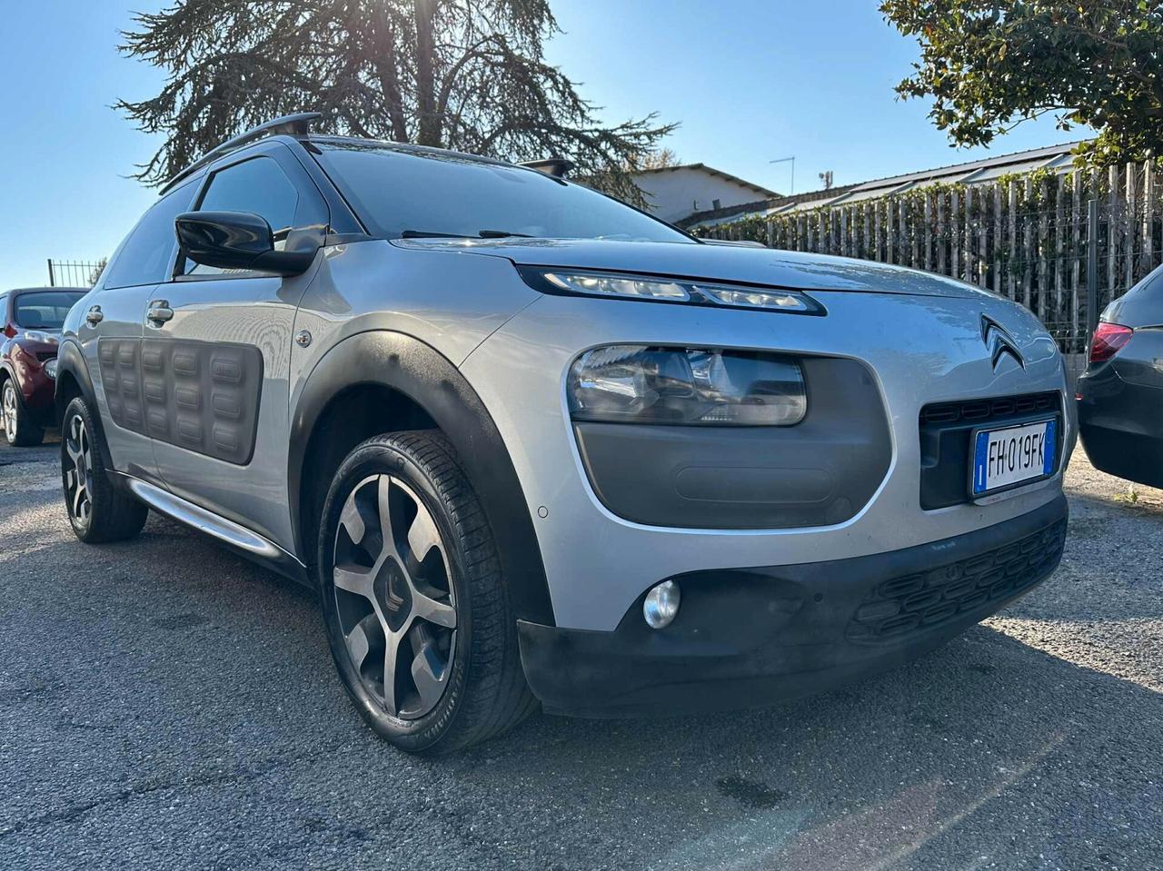 Citroen C4 Cactus BlueHDi 100 Shine