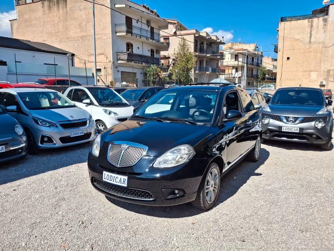 Lancia Ypsilon 1.3 MJT 16V 95 CV 3 porte S&S Platinum
