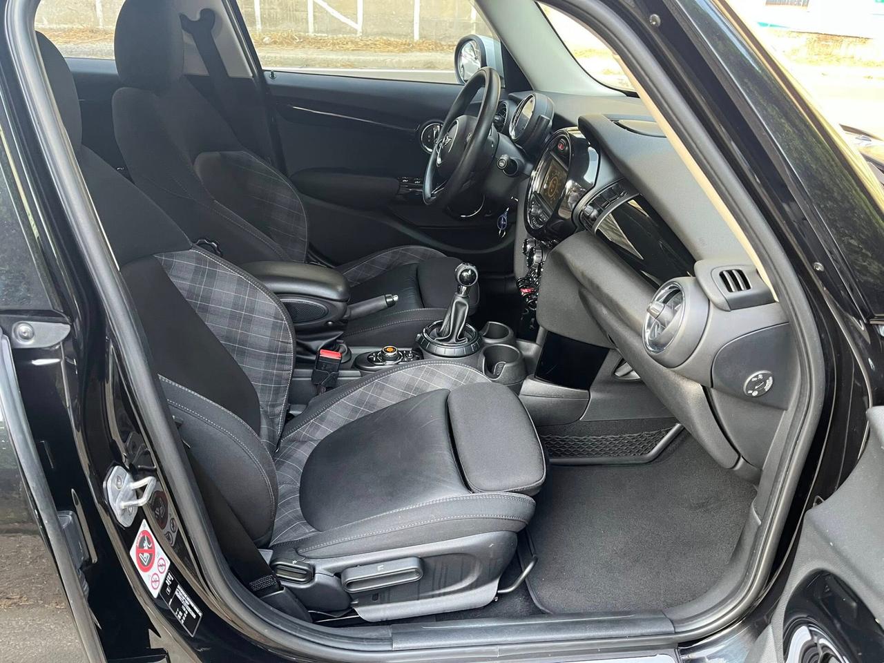 Mini COOPER 1.5 D 116CV Hype 5 porte