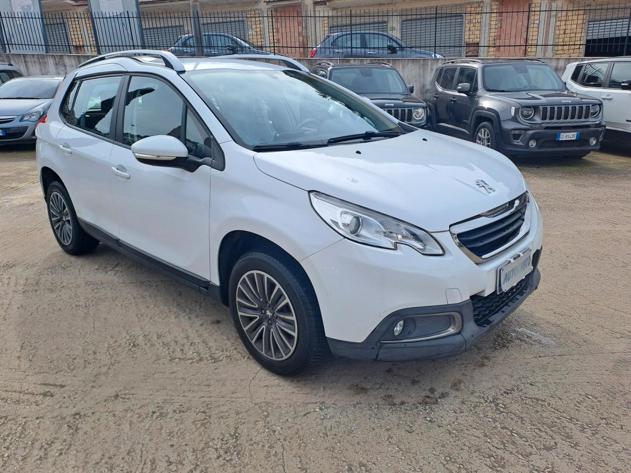 Peugeot 2008 PureTech 82 Allure