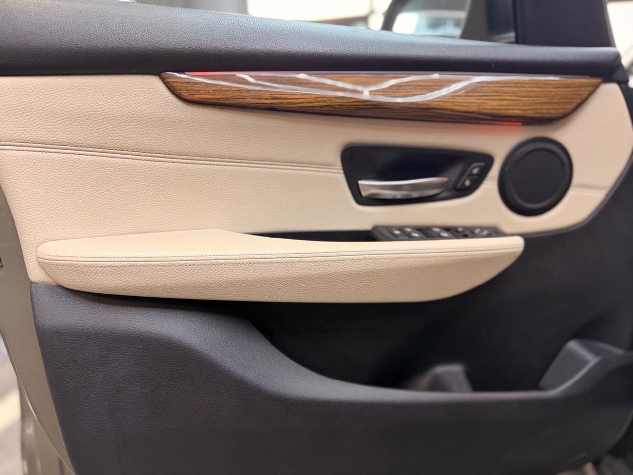 Bmw 216 216d Active Tourer Luxury