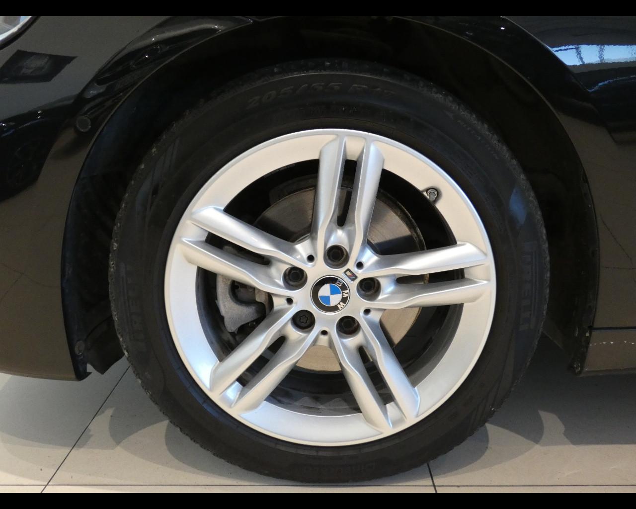 BMW Serie 2 A.T. (F45) - 216d Active Tourer Msport