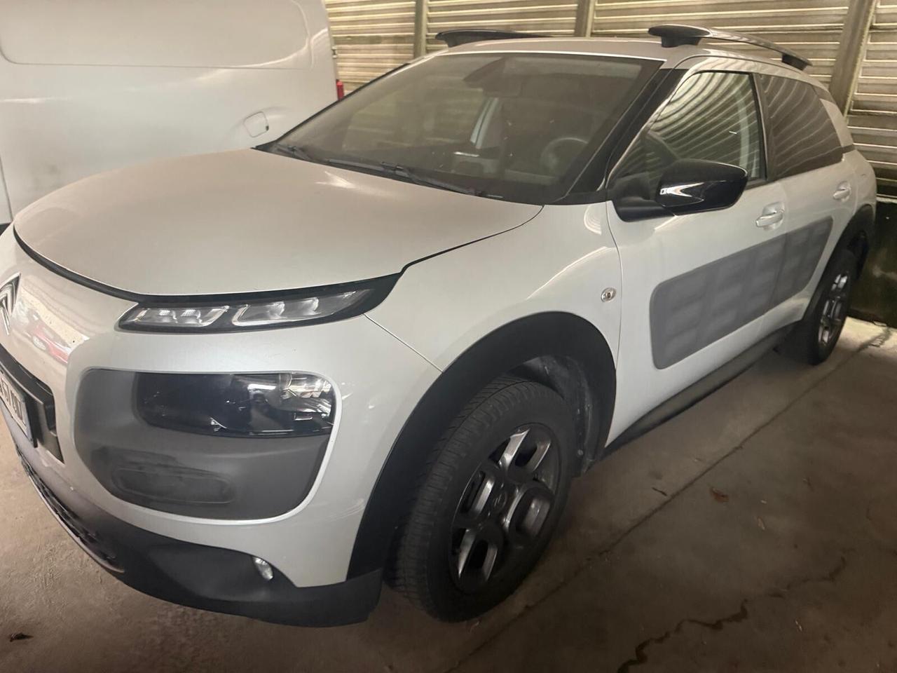Citroen C4 Cactus (motore fuso )PureTech 82 Shine neopatentati (Motore fuso)