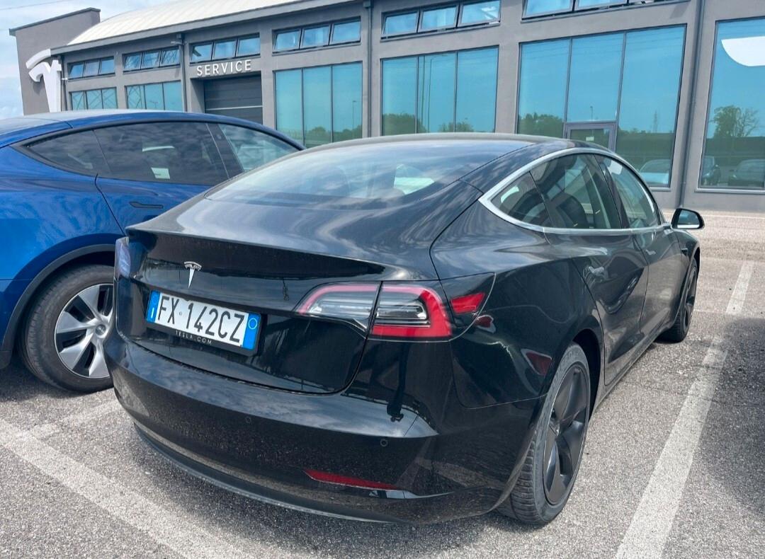 Tesla Model 3 Standard RWD Plus