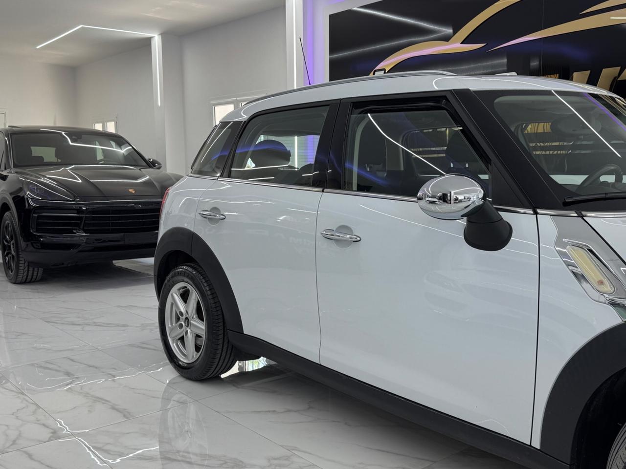 Mini Cooper Countryman 1.6 One D Full Optional