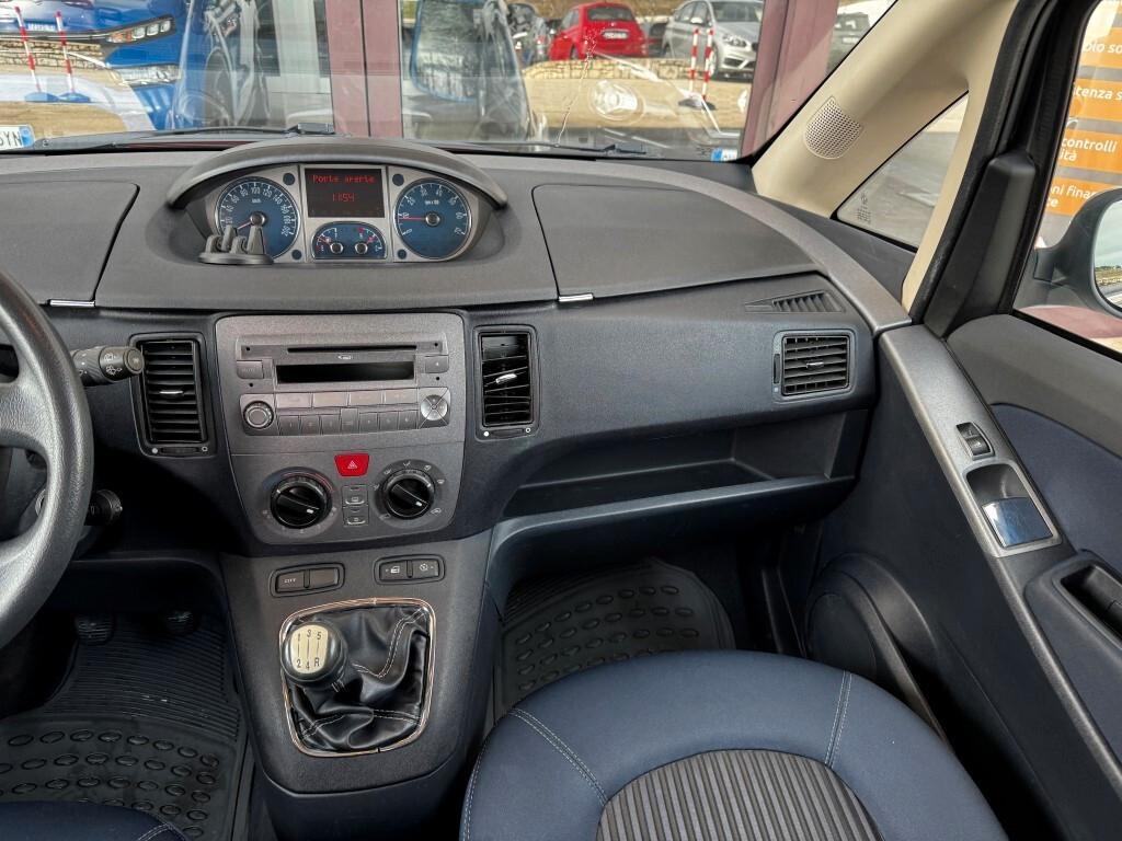 Lancia MUSA 1.3 Multijet 16V 90 CV Oro Plus