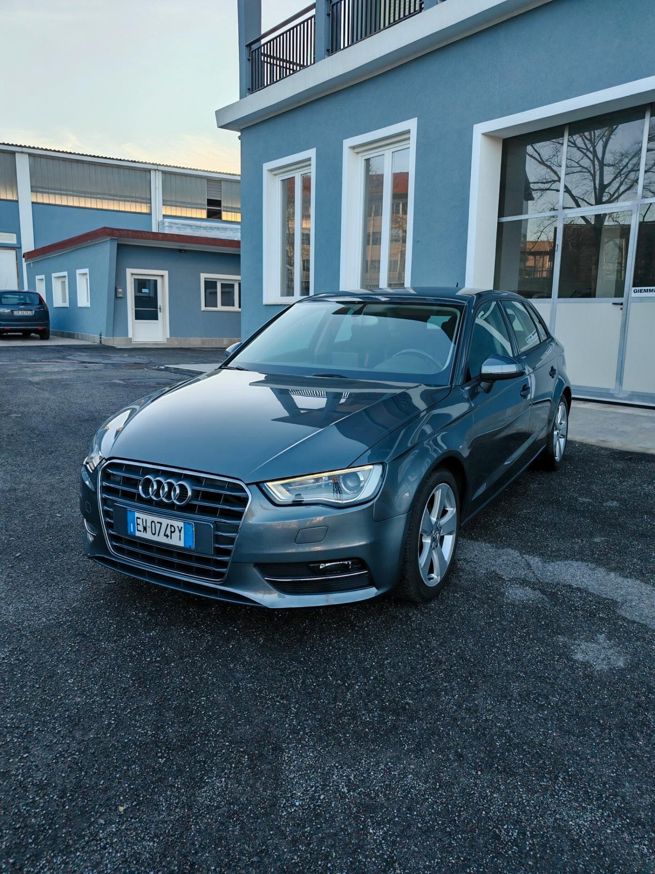 Audi A3 2.0 TDI 150 CV clean diesel Ambition