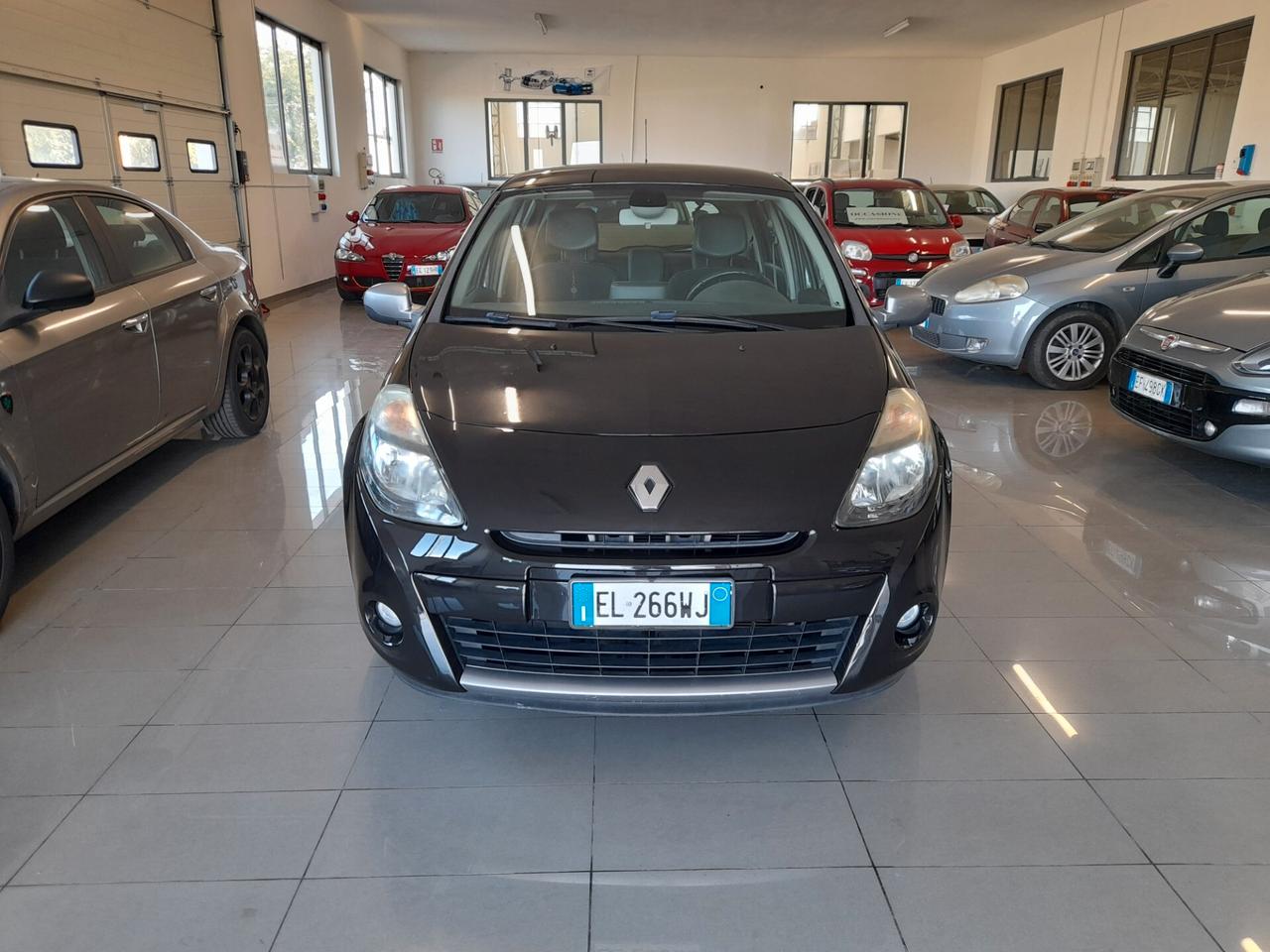 Renault Clio 1.2 16V 5 porte Dynamique