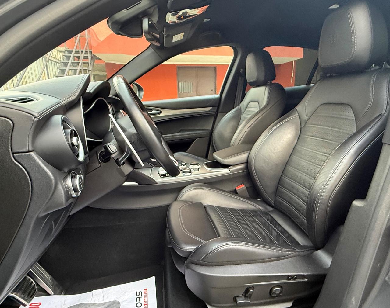 Alfa Romeo Stelvio 2.2 Turbodiesel 210 CV AT8 Q4 Veloce