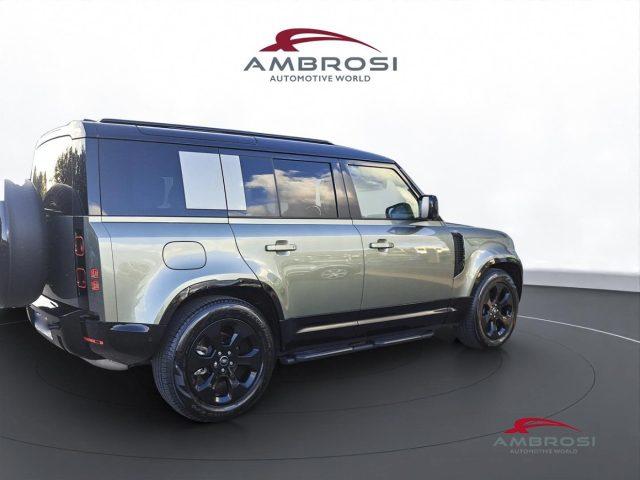 LAND ROVER Defender 3.0 SWB X-DYNAMIC SE