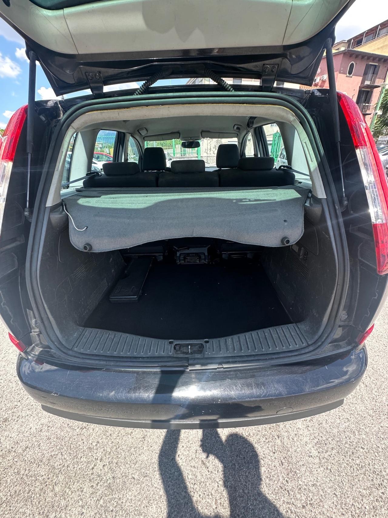 Ford C-Max Focus 1.6 TDCi (90CV) Titanium
