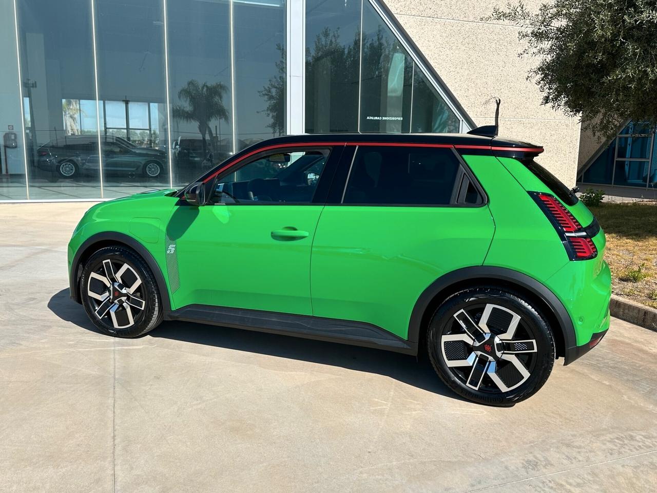 Renault R 5 E-Tech range prezzo T-Stock prezzo imperdibile