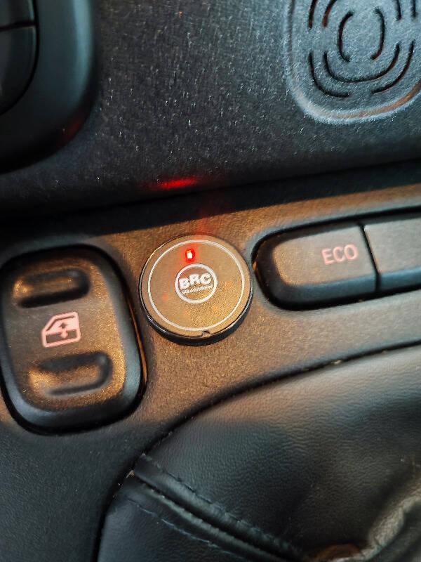 Fiat Panda 0.9 t.air t. Cross 4x4 GPL! PROMO FINANZIAMENTO -1000€