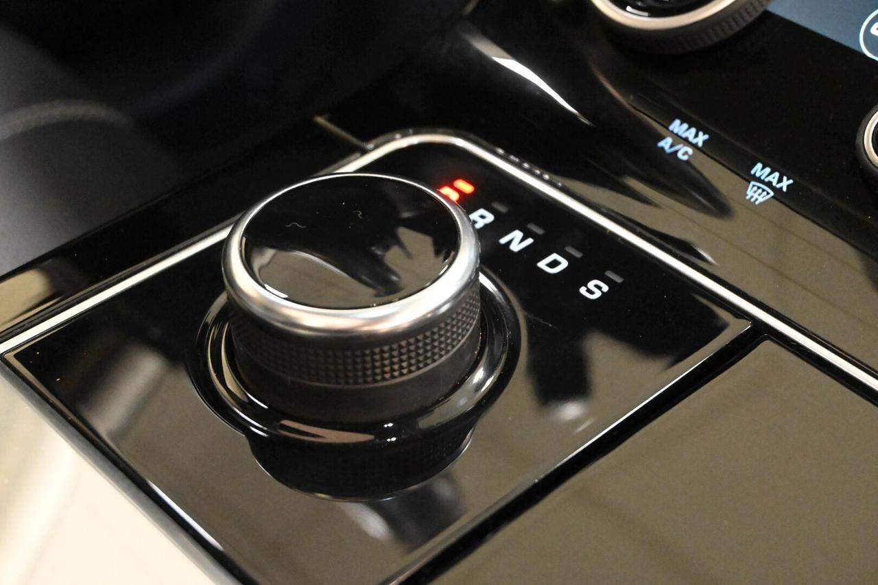 LAND ROVER Range Rover Velar Range Rover Velar ...