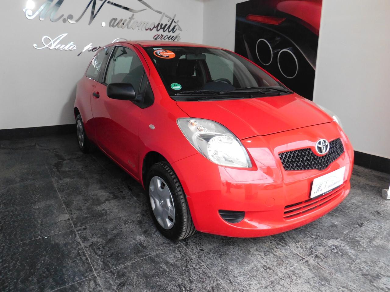 Toyota Yaris 1.0 3 porte