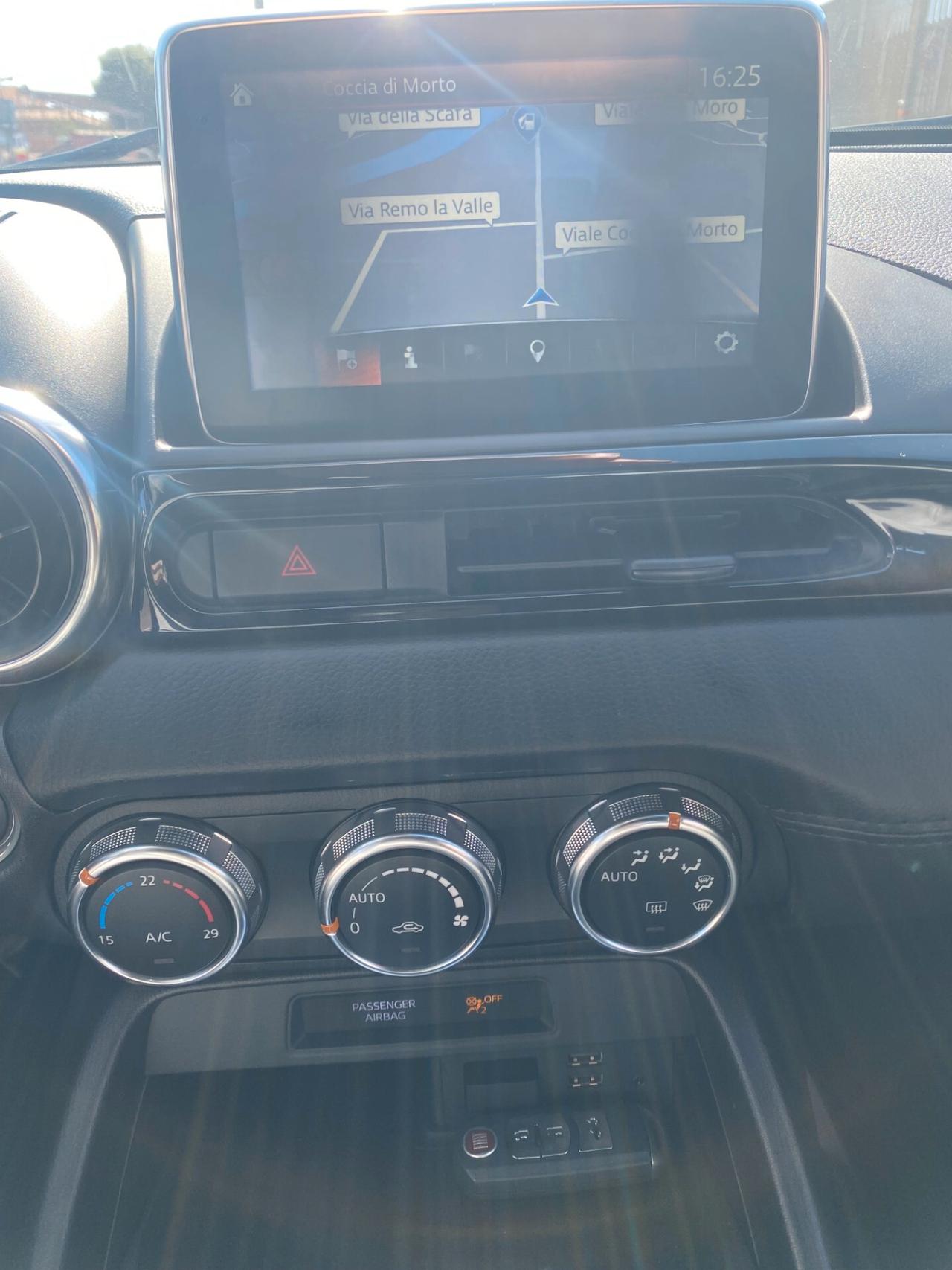 FIAT 124 Spider 1.4 M-air 140CV LUSSO Navi/FullLED-PARI AL NUOVO!