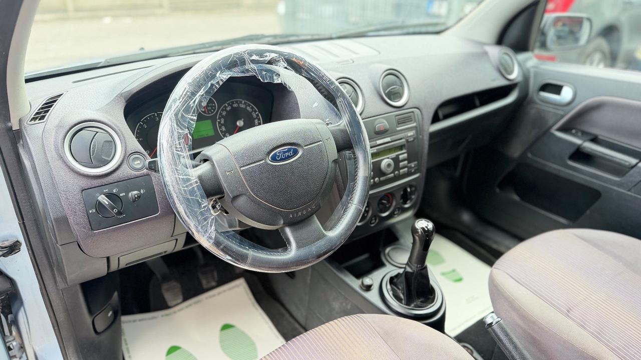 Ford Fusion 1.4 TDCi 5p. Collection