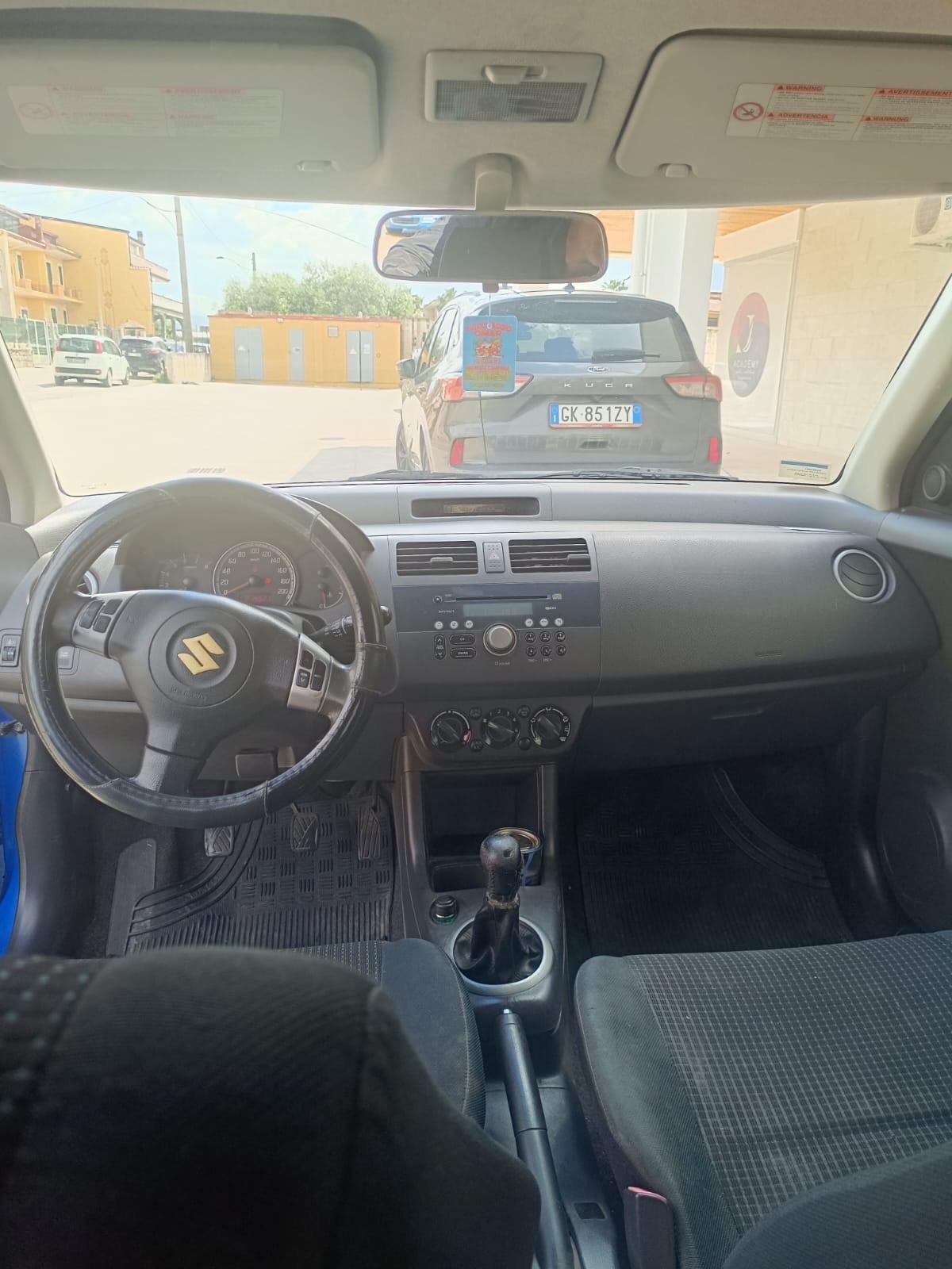 Suzuki Swift 1.3 5p. GPL