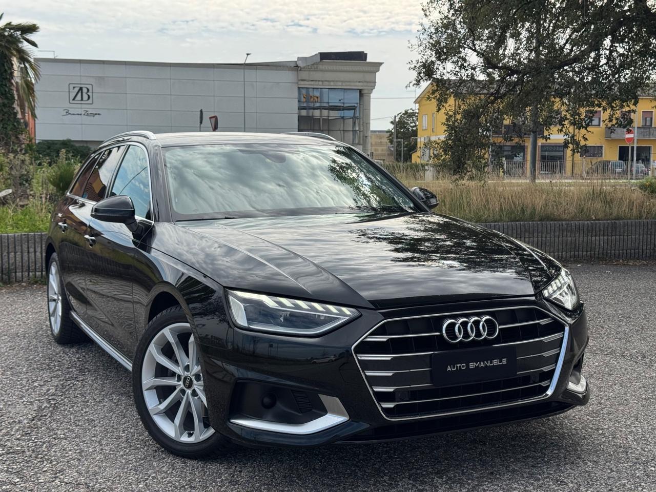 Audi A4 30 TDI 2.0 136cv S-Tronic 2023