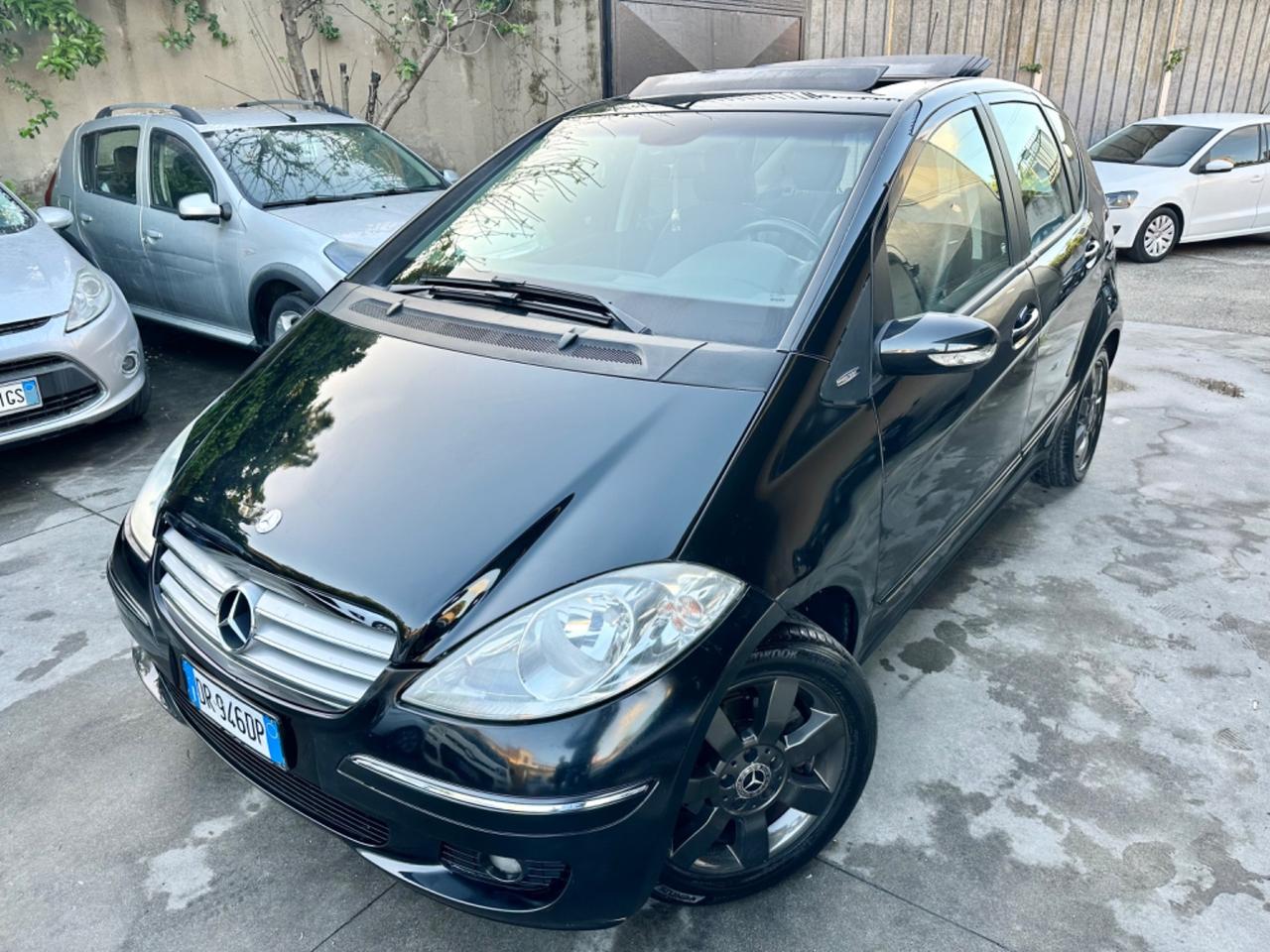 Mercedes A 180 magnifica tetto apribile