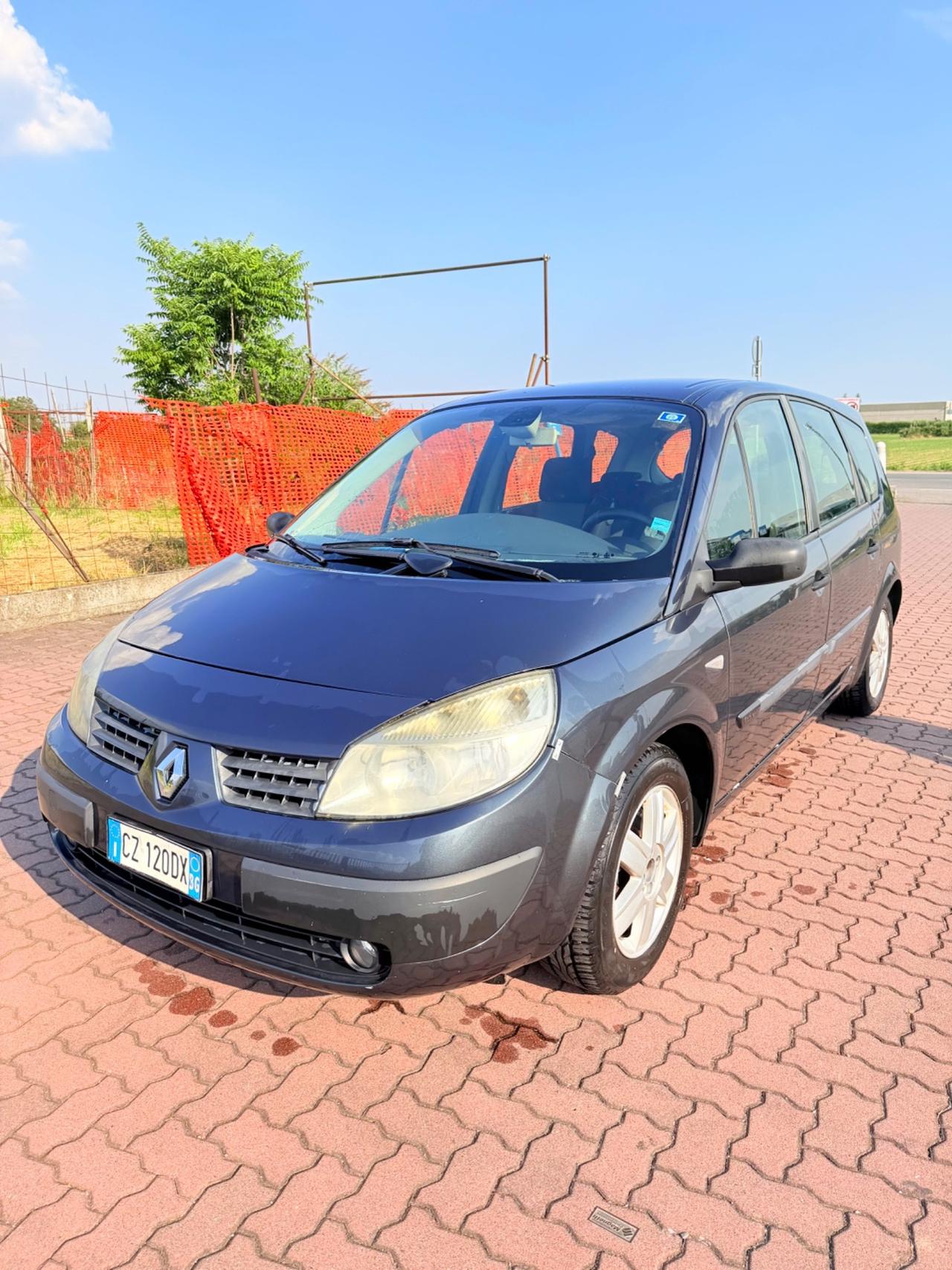 Renault Scenic Scénic 7 Posti GPL