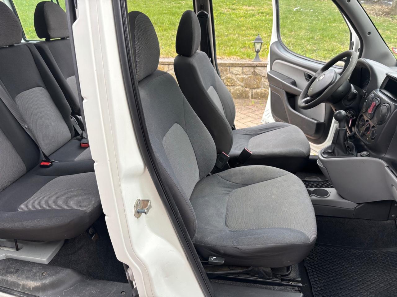 Fiat Doblò 1.3 MJ 16V TRASPORTO DISABILI, RAMPA ELETTRICA