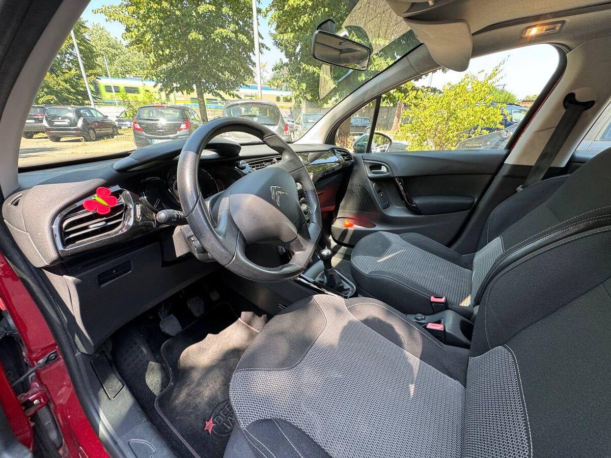 Citroen C3 1.2 vti Vanity Fair 10 82cv