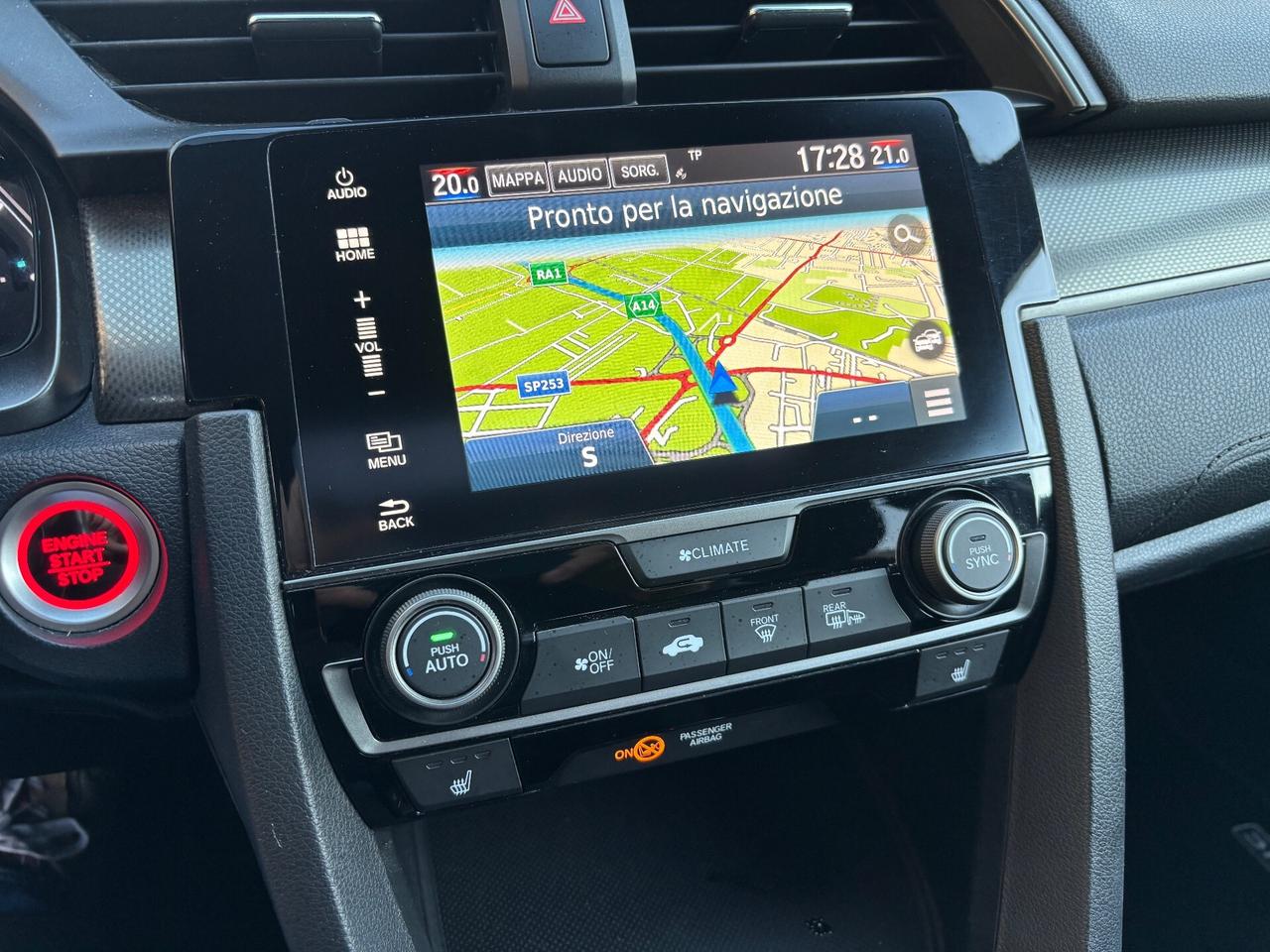 Honda Civic 1.6 5 porte Executive Premium