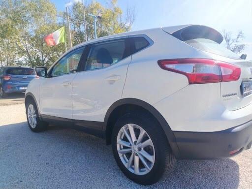 Nissan Qashqai 1.5 dCi Acenta
