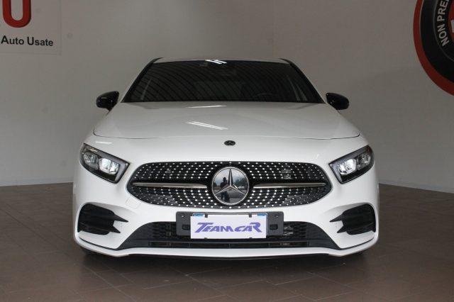 MERCEDES-BENZ A 180 dAutomatic AMGLine Premium Night Edition Uniprop.