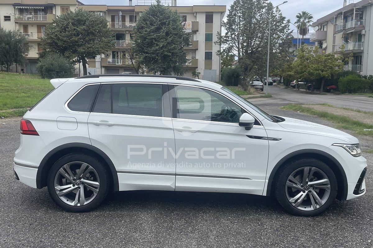 VOLKSWAGEN Tiguan 2.0 TDI 150 CV SCR DSG R-Line