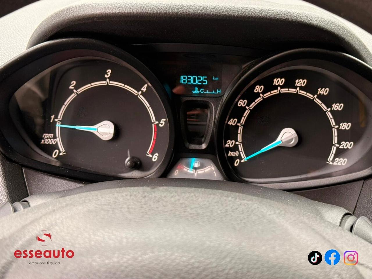 Ford Transit Courier 1.5 TDCi 75CV Van Entry