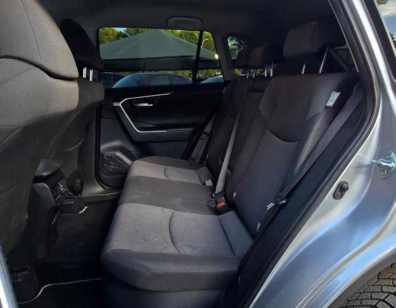 Toyota RAV 4 RAV4 2.5 HV (218CV) E-CVT 2WD Business