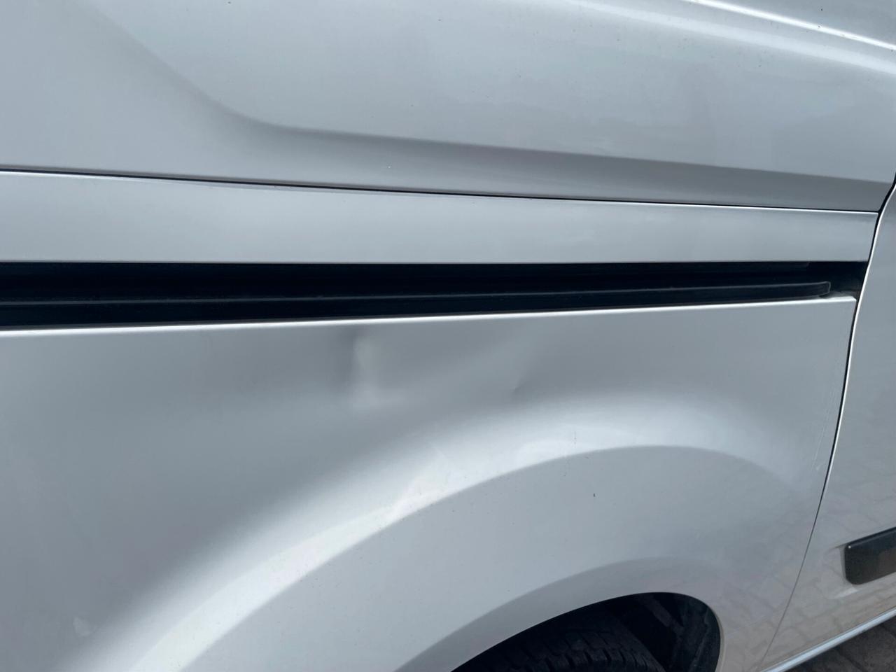 Ford Transit Custom 320 2.0 EcoBlue Hybrid 130 PC Furgone Trend