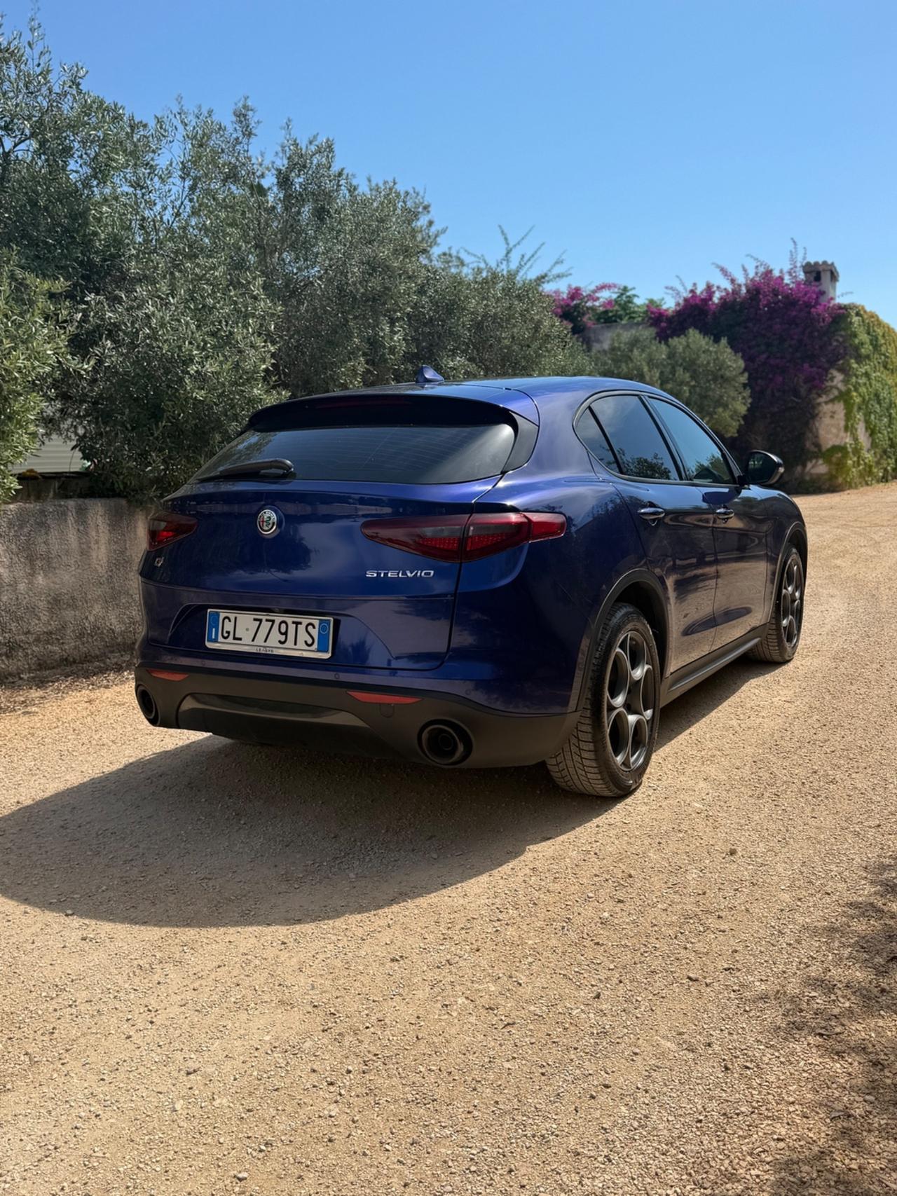 Alfa Romeo Stelvio 2.2 Turbodiesel 190 CV AT8 Q4 Sprint FULL