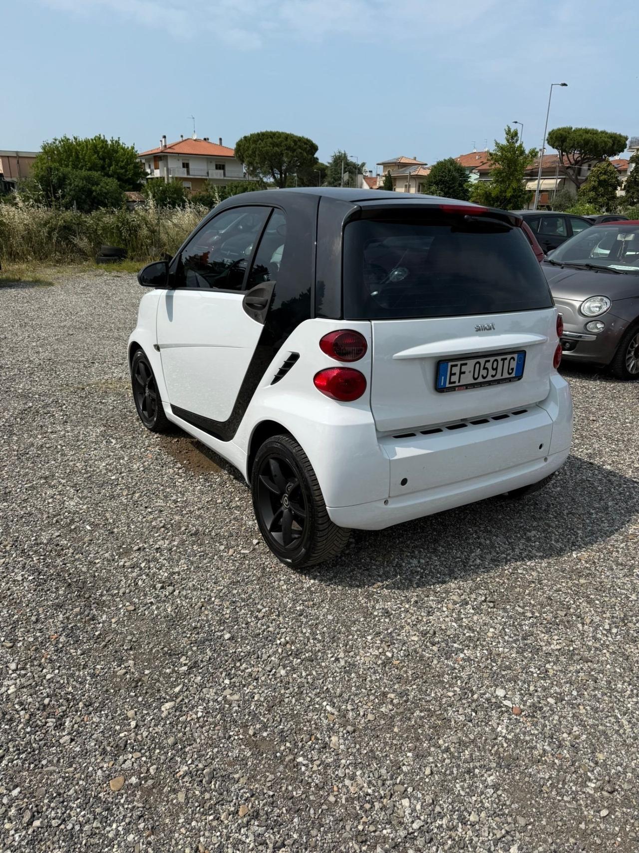 Smart ForTwo 1000 52 kW MHD coupé pulse